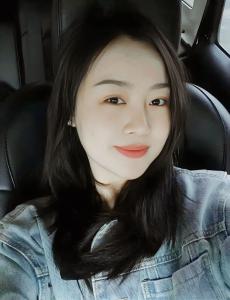 674756858: Chica busca chico en Madrid