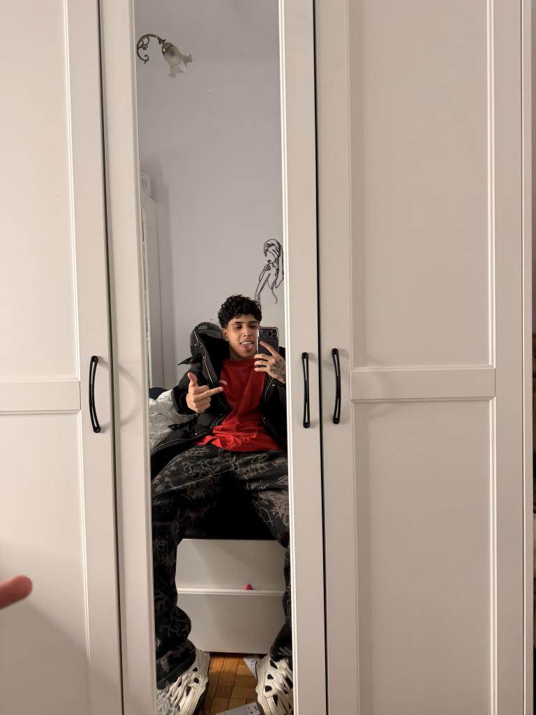 Chico busca chica en Madrid: 