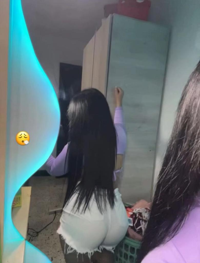 664282904: Chica busca chico en Asturias