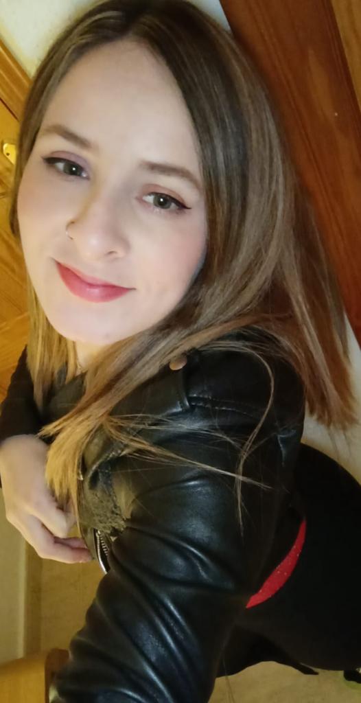 614949045: Chica busca chico en Murcia