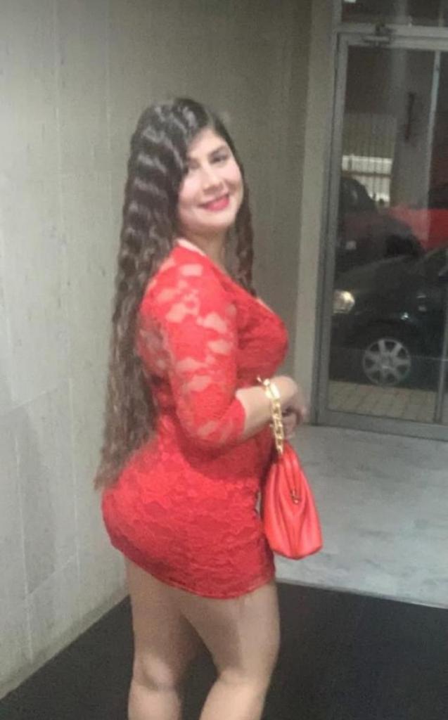 633498883: Chica busca chico en Badajoz