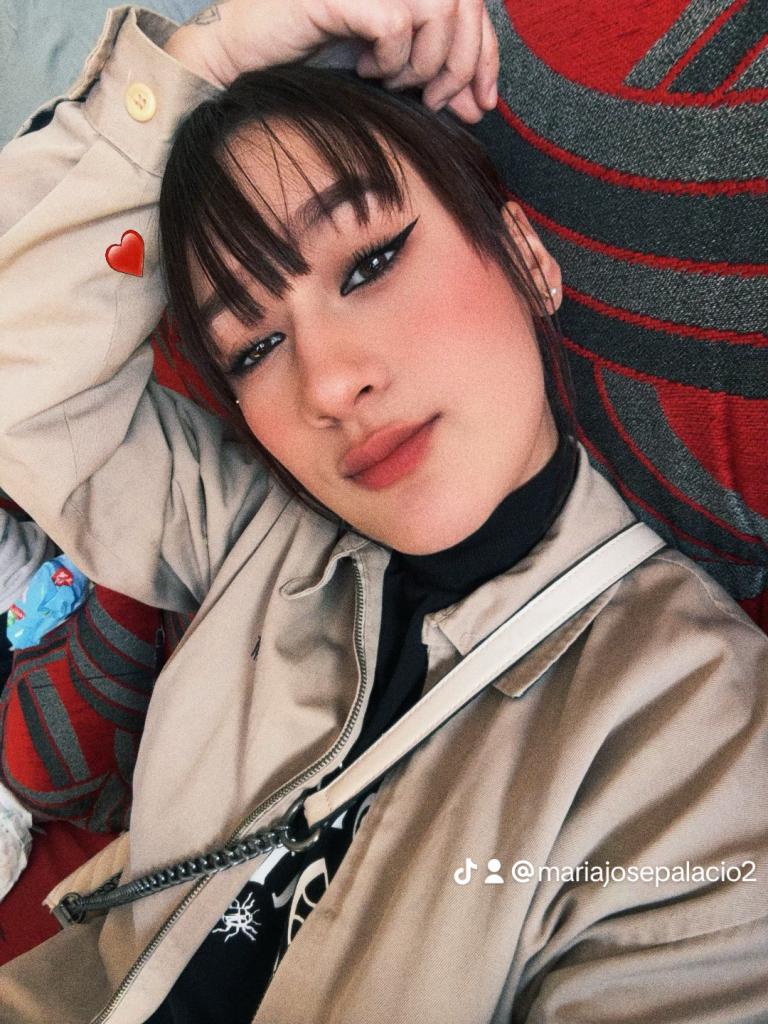 624378825: Chica busca chico en Valencia