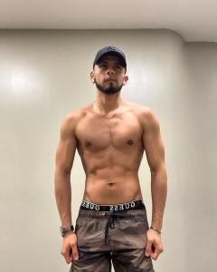 Chico busca chica en Valencia: 