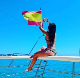 602848460: Chica busca chico en Barcelona