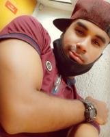 613699249: Chico busca chica en Orense