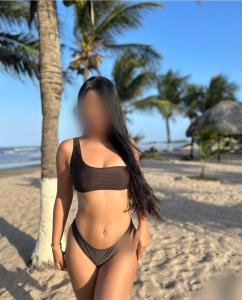 632568462: Chica busca chico en Barcelona