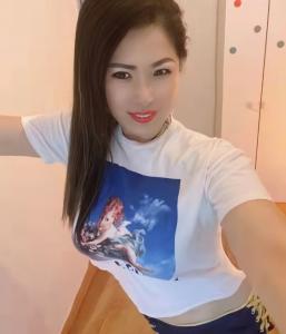 605441899: Chica busca chico en Mallorca