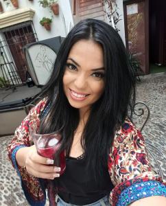 634644959: Chica busca chico en León