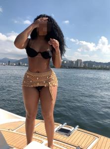 613214464: Chica busca chico en Alicante