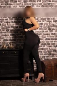 Chica busca chico en Madrid: 