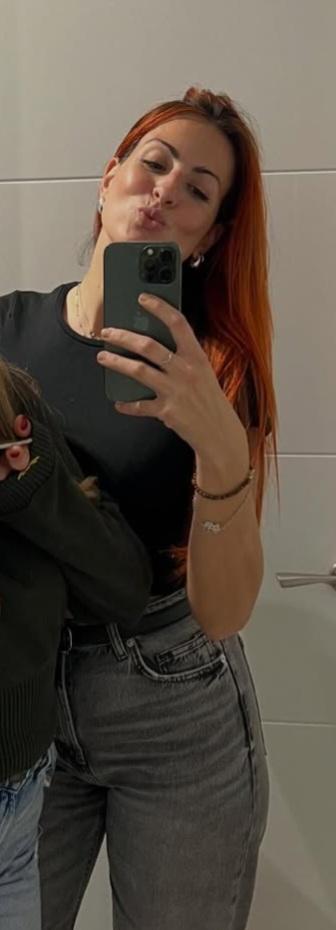 Chica busca chico en Sevilla: 