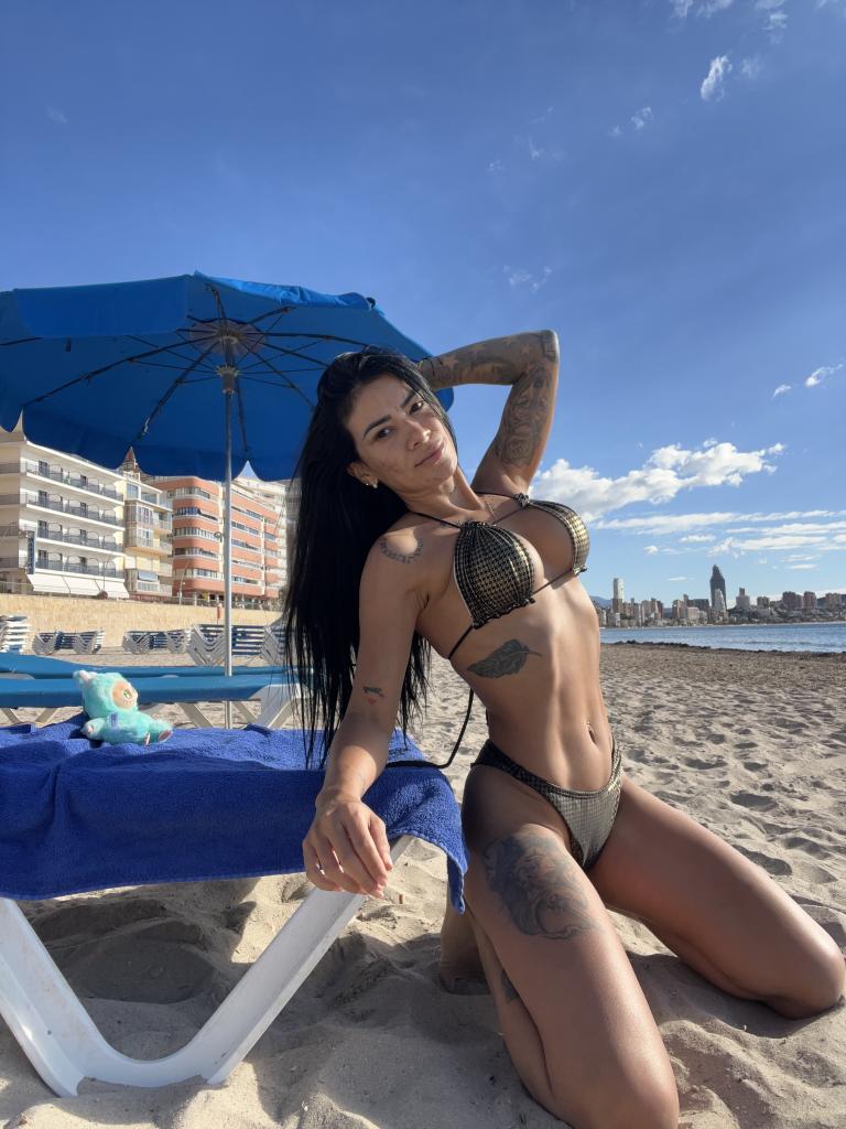 613972109: Chica busca chico en Murcia