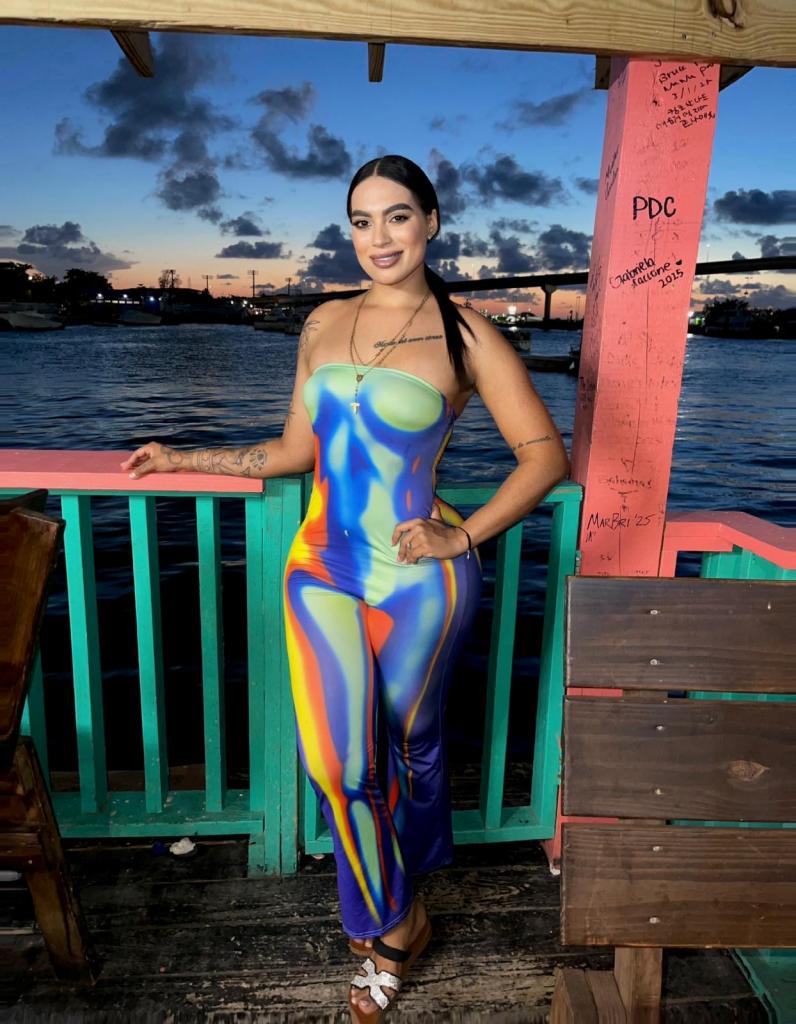 610196758: Chica busca chico en Murcia