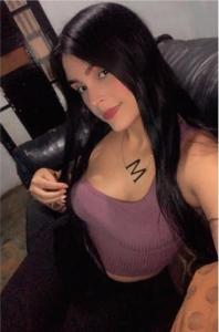 672877414: Chica busca chico en Huesca