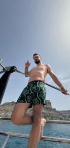 649030751: Chico busca chica en Sevilla