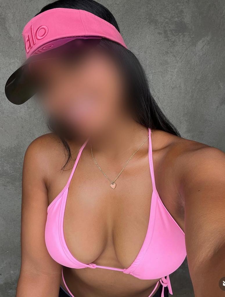 Chica busca chico en Almería: 