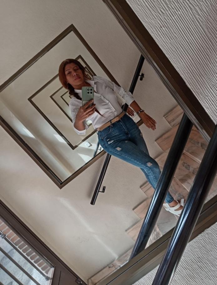 Chica busca chico en Huelva: 