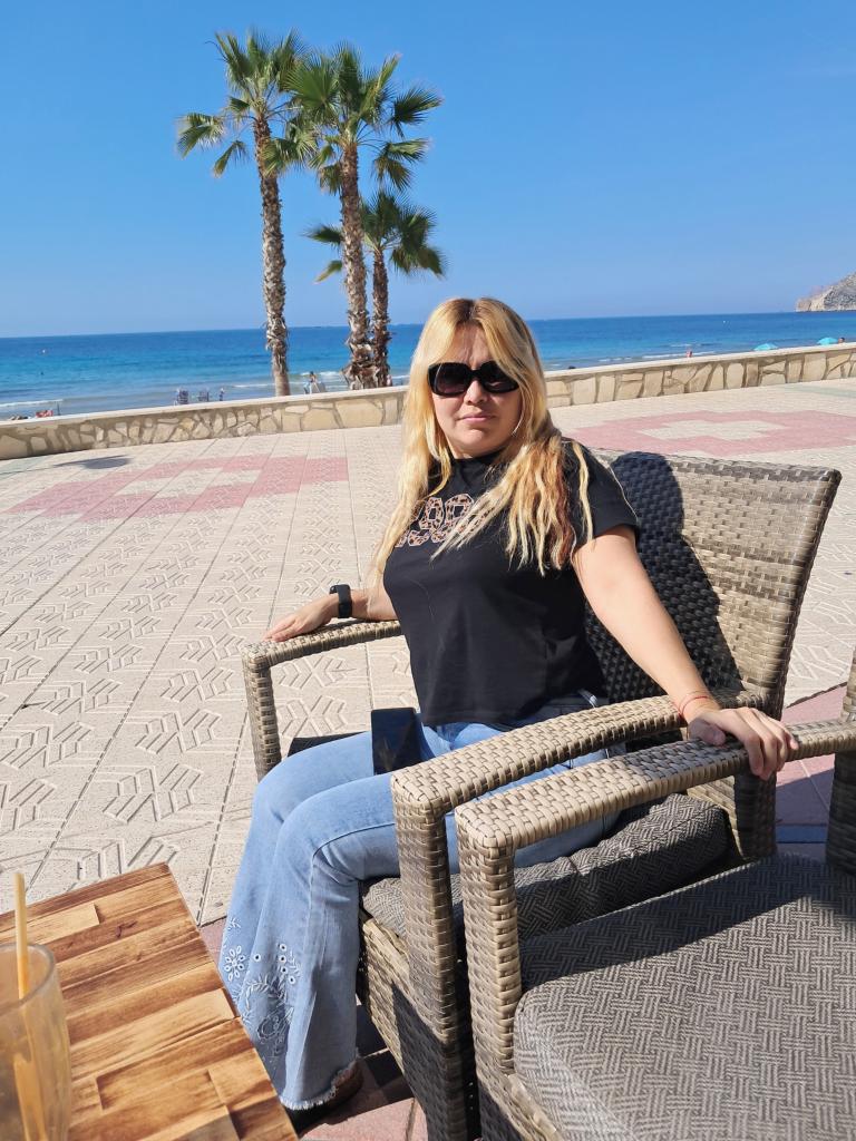 Chica busca chico en Alicante: 