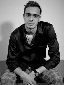 674067103: Chico busca chica en Toledo