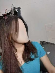 624744945: Chica busca chico en Valencia