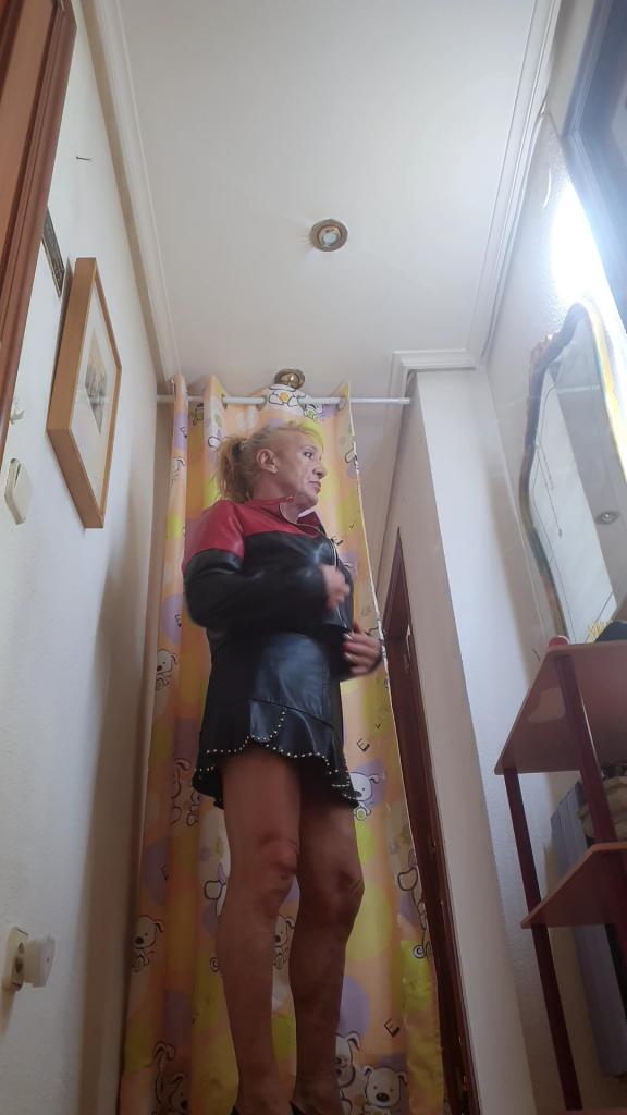 697875088: Chica busca chico en La Rioja