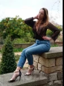 Chica busca chico en Pontevedra: 