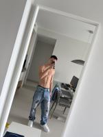 662252388: Chico busca chica en Valencia