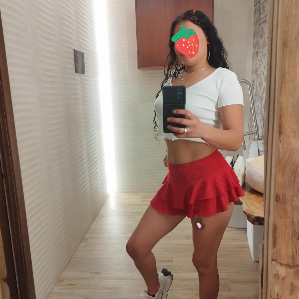 Chica busca chico en Granada: 