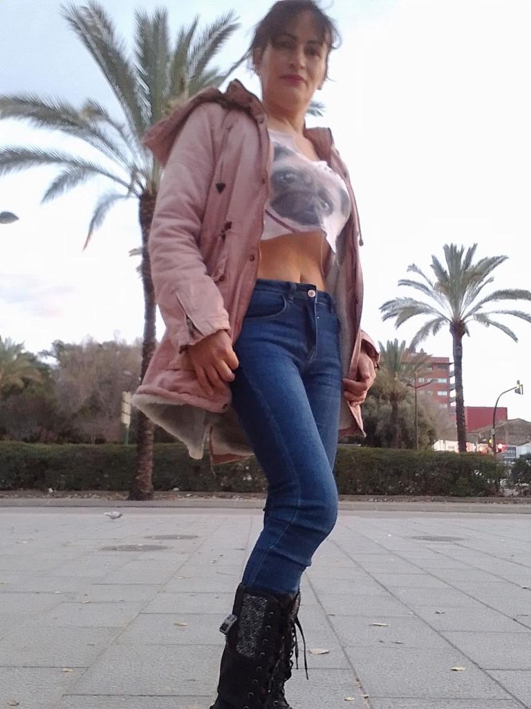 Chica busca chico en Valencia: 