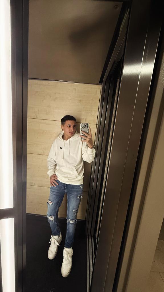 643701664: Chico busca chica en Tarragona