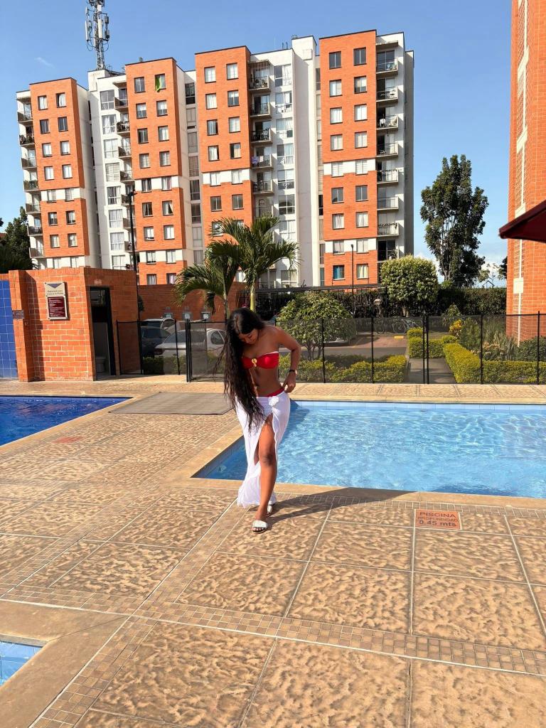 Chica busca chico en Mallorca: 