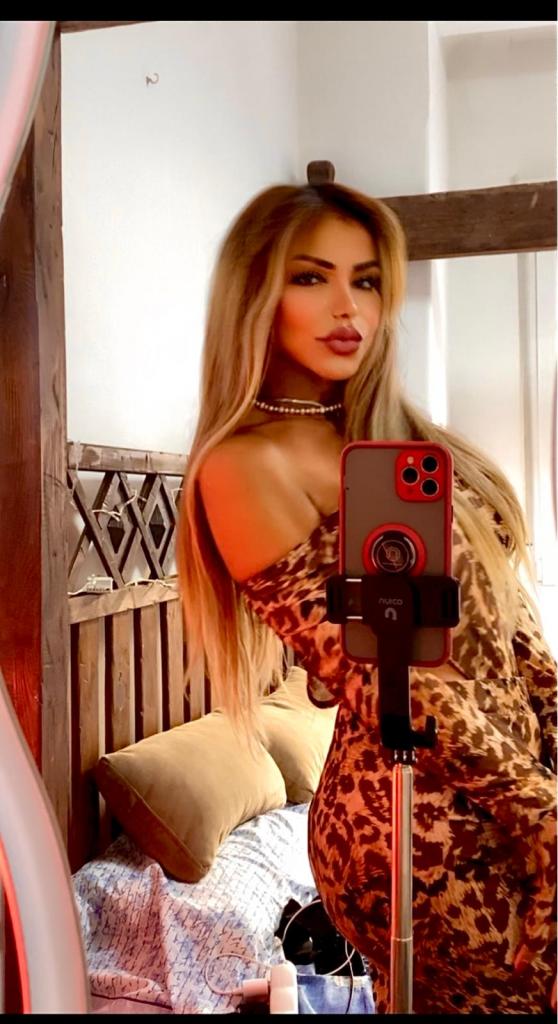 634009824: Travesti en Zaragoza