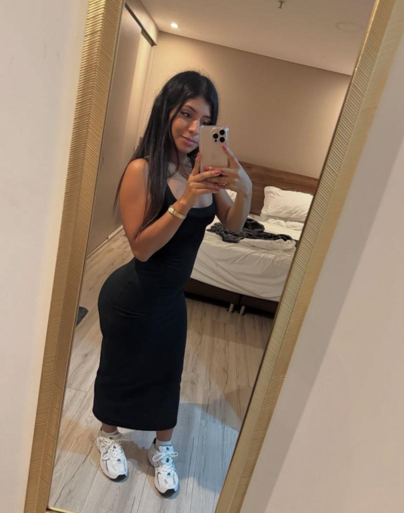 678824721: Chica busca chico en Madrid