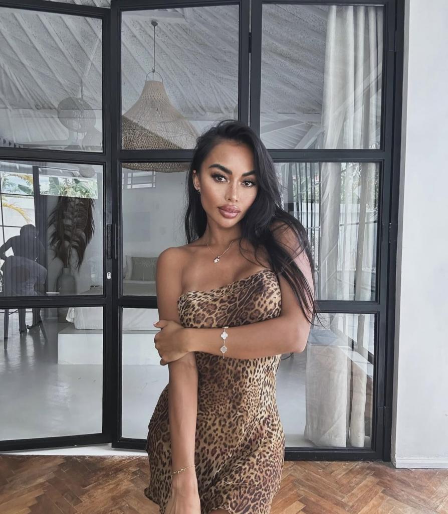 Chica busca chico en Sevilla: 