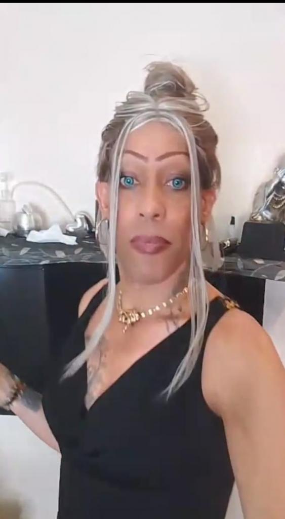 641342639: Chica busca chico en Madrid