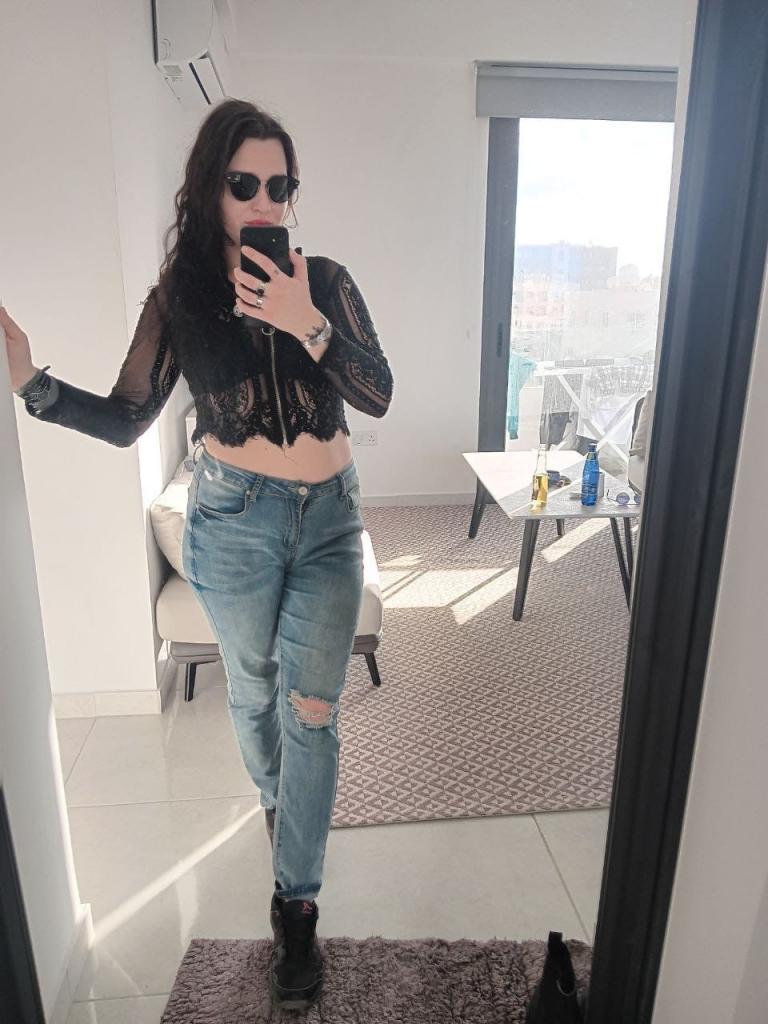 641659569: Chica busca chico en Burgos