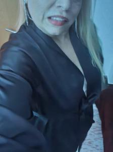 658065366: Chica busca chico en Gerona