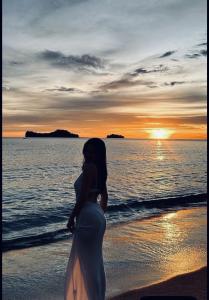 666822964: Chica busca chico en Murcia