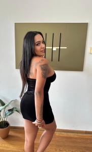 614970241: Chica busca chico en Barcelona
