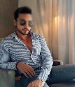 625905544: Chico busca chica en Cádiz