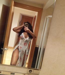 641502983: Chica busca chico en Zaragoza