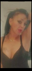 623244622: Chica busca chico en Gerona