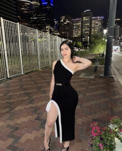 632945305: Chica busca chico en Tenerife