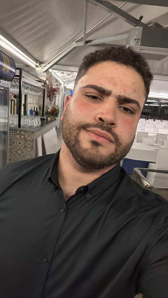 Chico busca chica en Valencia: 