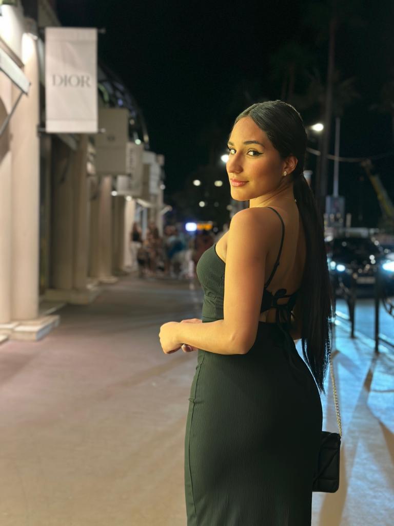 Chica busca chico en Barcelona: 