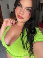 632769437: Chica busca chico en Barcelona