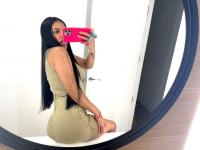 631765979: Chica busca chico en Barcelona