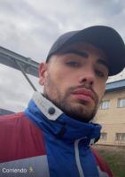 643252843: Chico busca chica en Badajoz