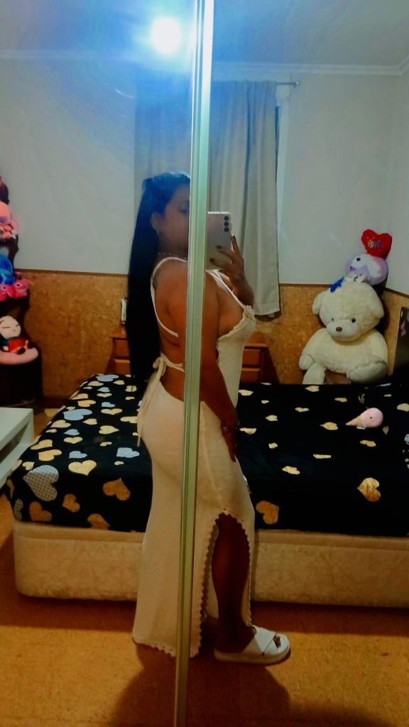 641517410: Chica busca chico en La Coruña