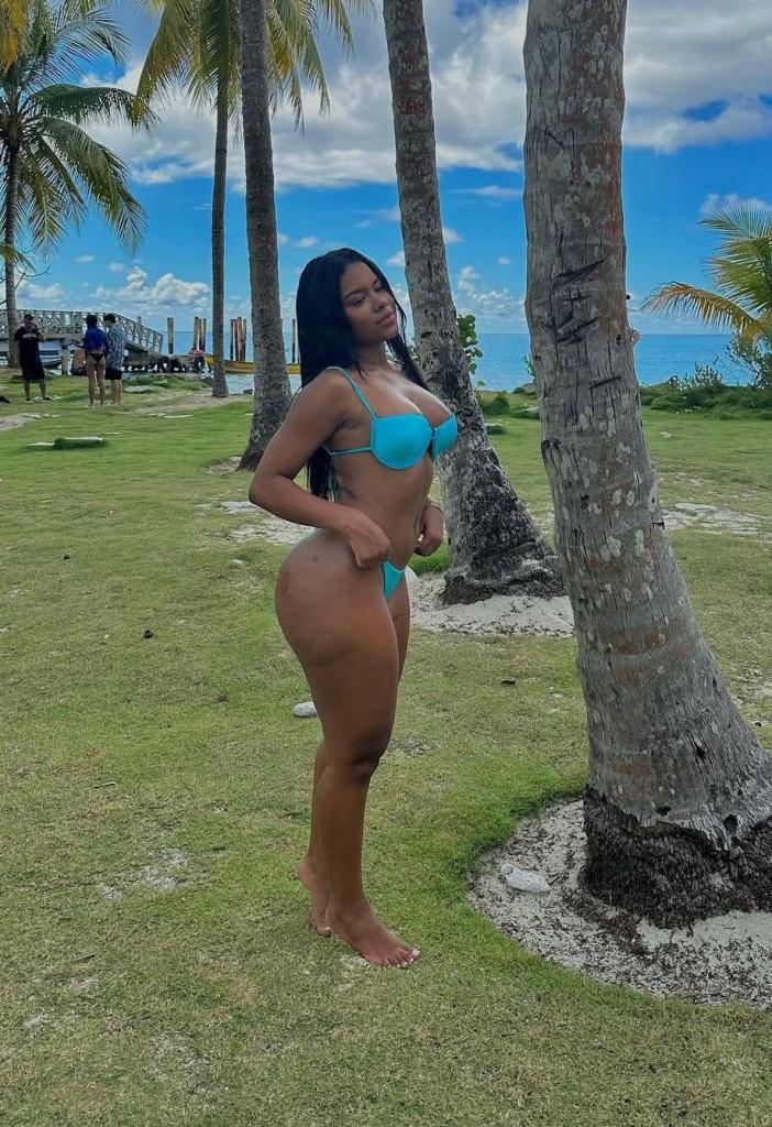 685247607: Chica busca chico en Lugo